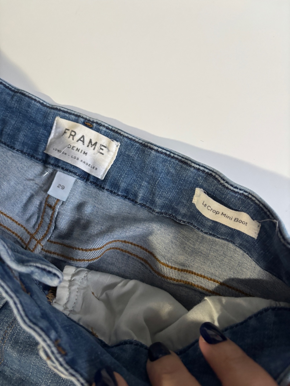 FRAME Le Crop Mini Boot Jeans Columbus Medium Wash Raw Hem - Size 29 - Picture 3 of 8